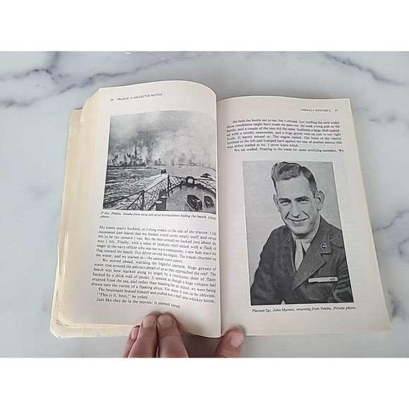 With the Old Breed by E. B. Sledge (2007, Trade Paperback, Media tie-in) - Picture 7 of 10